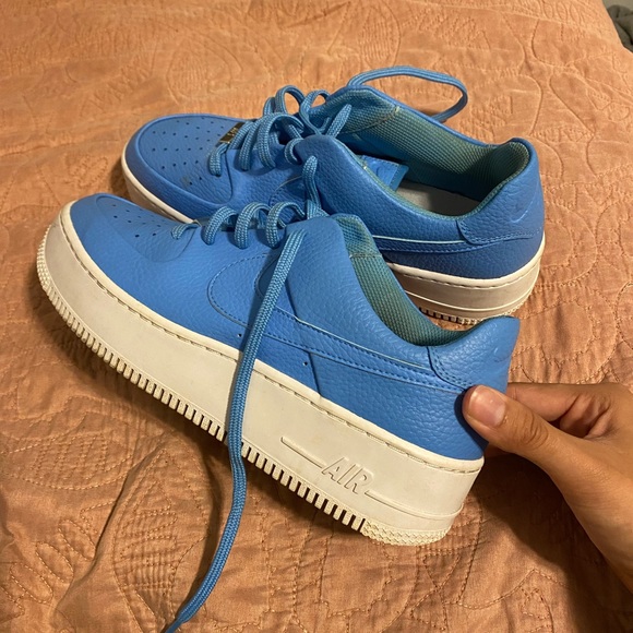 Blue Nike Air Force 1’s Size 9.5 - Picture 2 of 3